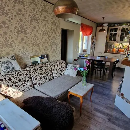 House&garden - 3 Rooms&sauna Dağ evi Tallinn