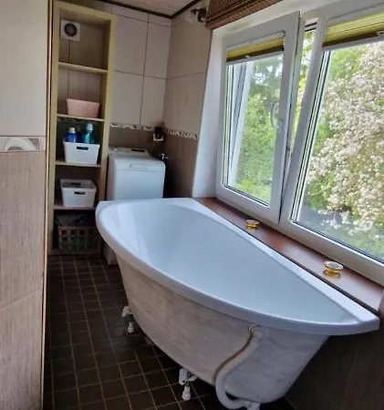 House&garden - 3 Rooms&sauna Dağ evi *